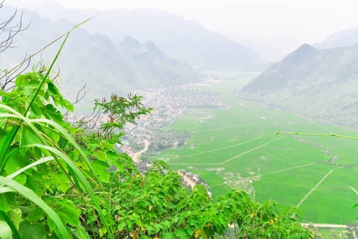 Pu Luong to Ninh Binh: 3-Day Trek, Cycling & Boat Tour photo 5
