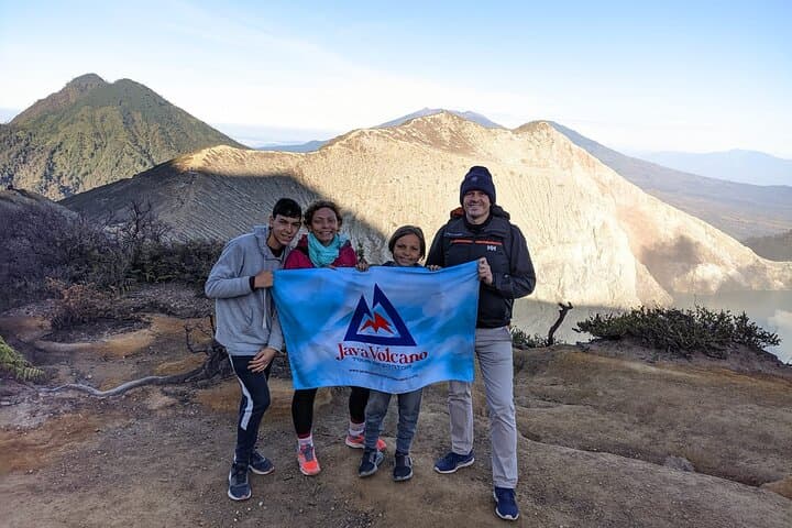 4-Day Mount Bromo & Ijen Blue Fire Adventure from Surabaya