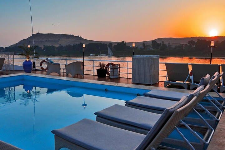 5-Day Luxor to Aswan Nile Cruise: Abu Simbel & Hot-Air Balloon Experience photo 4