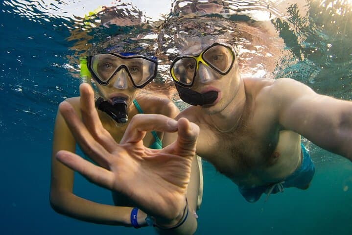 Daymaniyat Islands Snorkel: Swim with Turtles, Rays & Whale Sharks off Muscat photo 3