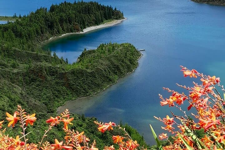 Tailor-Made São Miguel Private Tour: Volcanoes, Lagoons & Local Stories photo 3
