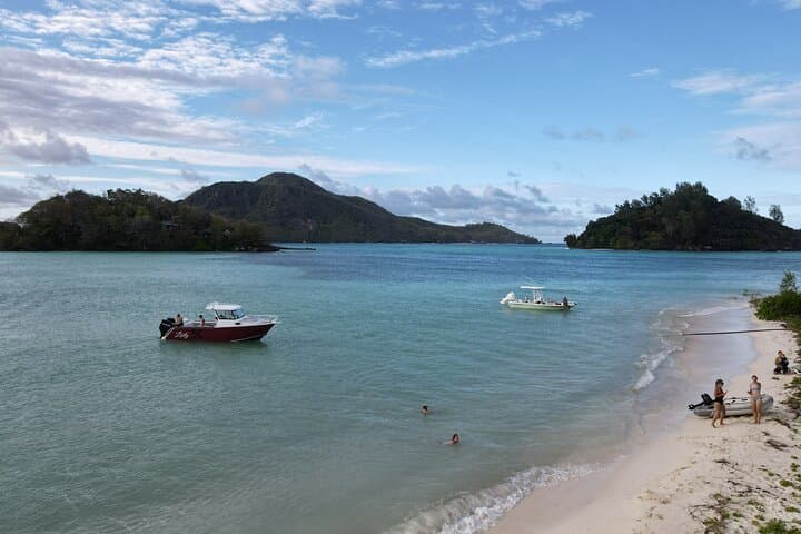 Reef Safari: Private Snorkel, Fish Feeding & Moyenne Island Lunch Near Mahé photo 5