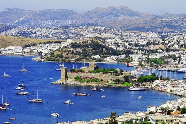 Private Guided Walking Tour of Bodrum: Castle, Bazaar & Marina photo 2