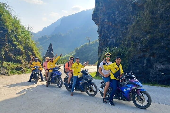 4-Day Ha Giang Loop: Dong Van Geopark, Ma Pi Leng & Nho Que River
