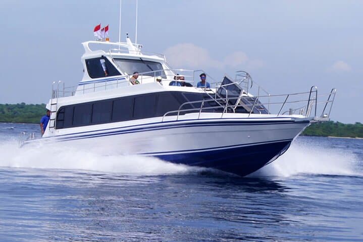 Seamless Fast Boat Adventure from Sanur to Nusa Penida
