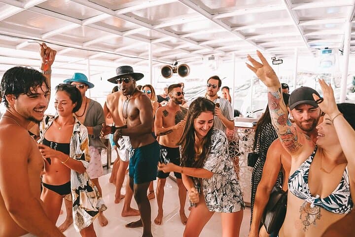 HYPE Freedom Party Boat: Phuket Day Cruise, Snorkel & Beach Party photo 3