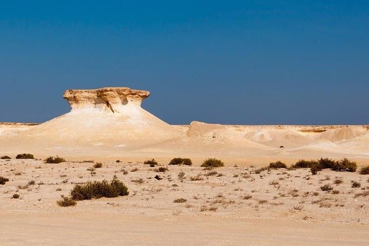 Sunset Keshta Picnic at Zekreet: Richard Serra Sculptures & Arabian Desert Escape photo 4