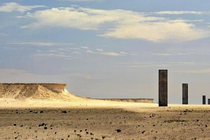 Sunset Keshta Picnic at Zekreet: Richard Serra Sculptures & Arabian Desert Escape photo 3