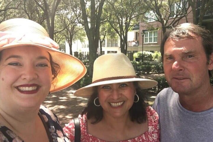 Charleston After Dark: Revolutionary Ghost Walk Along The Battery & Rainbow Row photo 2