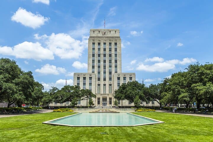 Self-Guided Houston Driving Audio Tour — Best of Houston in 2–3 Hours