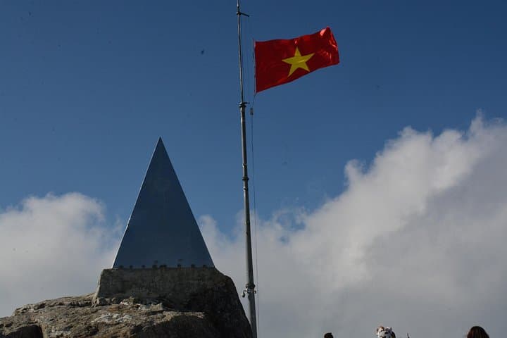 Sapa 2-Day Private Fansipan Peak & Village Homestay Adventure photo 1