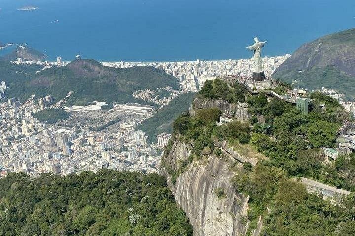 Rio From Above: 30-Minute Helicopter Tour Over Christ the Redeemer & Sugarloaf photo 3