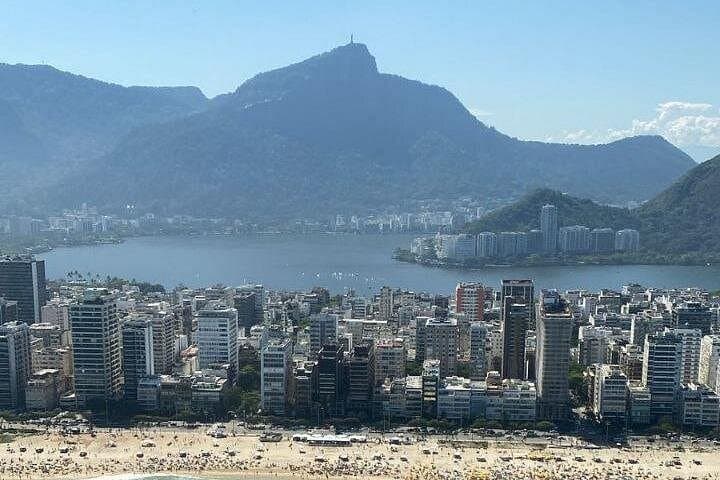 Rio From Above: 30-Minute Helicopter Tour Over Christ the Redeemer & Sugarloaf photo 4