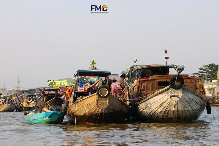 Cai Rang Floating Market & Small-Canal Morning Boat Tour photo 2