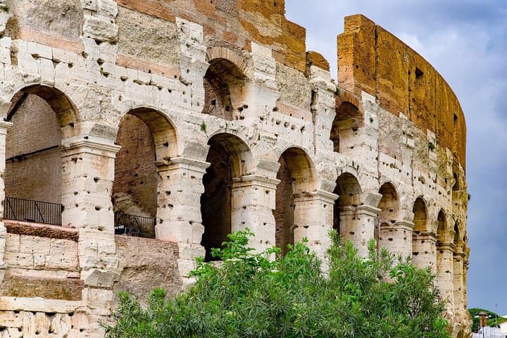 Glide Through Rome: The Ultimate Golf Cart Tour for First-Time Visitors photo 4