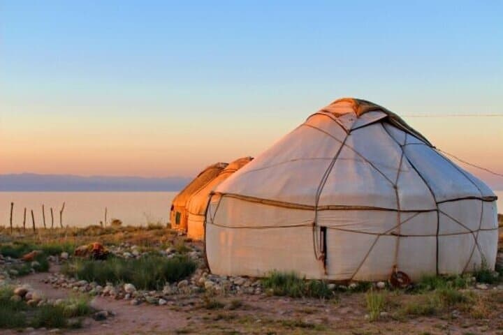 Three-Day Issyk-Kul Circuit: Yurts, Eagle Hunting & Skazka Canyon photo 3