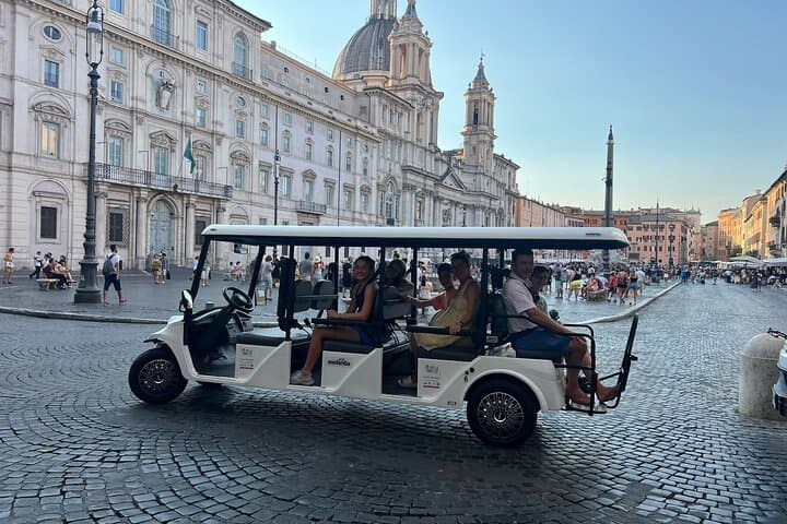 Rome by Golf Cart: 2-3 Hour Guided City Highlights Tour