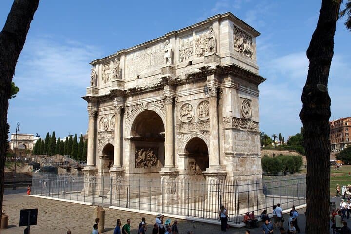 Rome by Golf Cart: 2-3 Hour Guided City Highlights Tour photo 5
