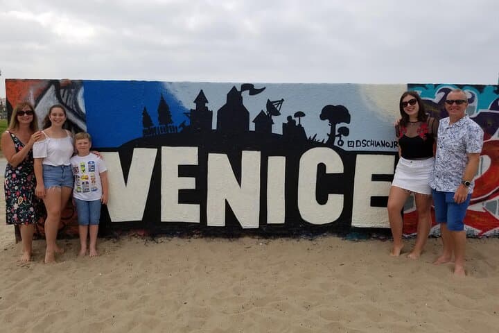 Venice Beach Art & History Walking Tour: Boardwalk, Canals & Muscle Beach photo 2