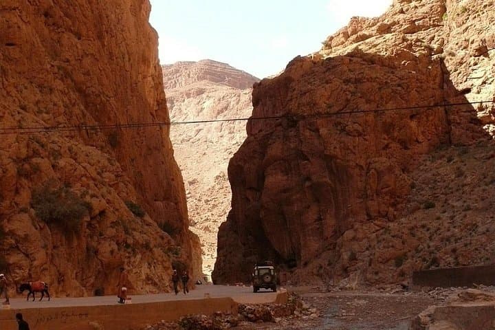 4-Day Atlas and Sahara Private Trip from Marrakech — High Atlas, Dades & Erg Chebbi photo 4