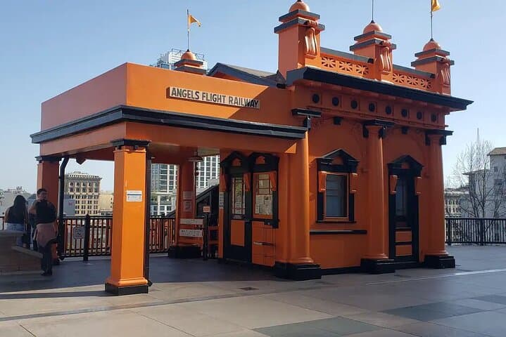 Downtown Los Angeles Architecture & History Walking Tour (Angels Flight Included) photo 4