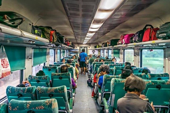 Gatimaan Express Taj Mahal Day Trip from Delhi: All-Inclusive Agra Tour photo 1