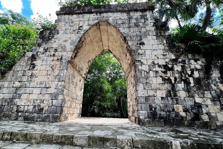 Chankanaab Park Cozumel Day Pass and Snorkeling on the Mesoamerican Reef photo 4