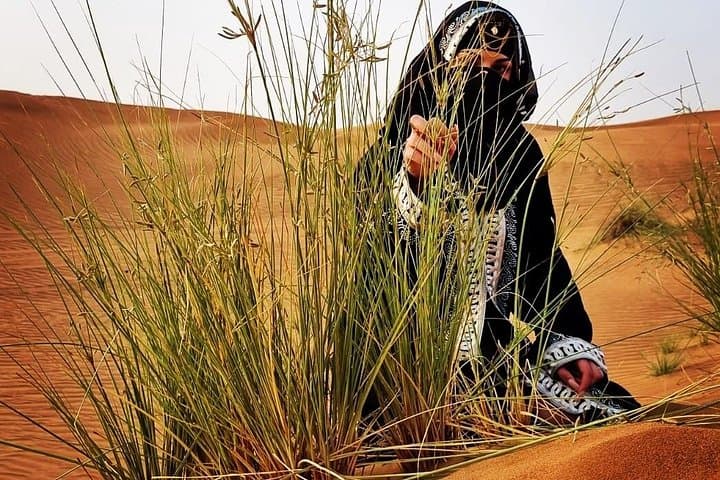 Sharjah Cultural Desert Safari — Dune Bashing, Sandboarding & Traditional BBQ photo 3