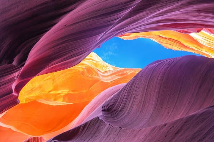 Antelope Canyon & Horseshoe Bend Day Tour from Las Vegas photo 5