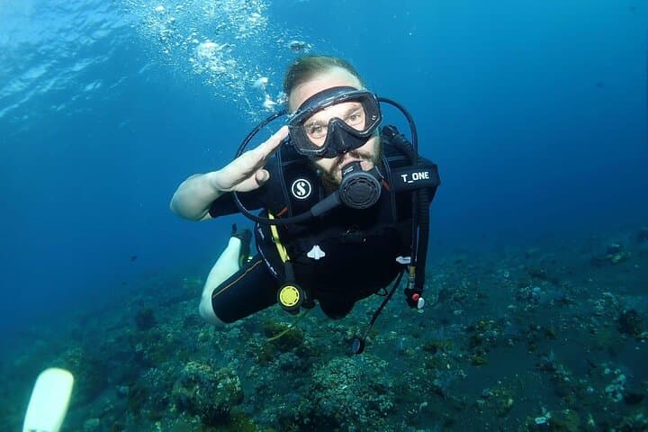 Bali Diving at Tanjung Benoa — Beginner-Friendly Shore Dives in Nusa Dua photo 2