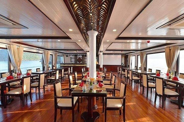 Halong Bay Luxury 3-Day Cruise — Kayak Lan Ha, Viet Hai Village & Cave Visits photo 3