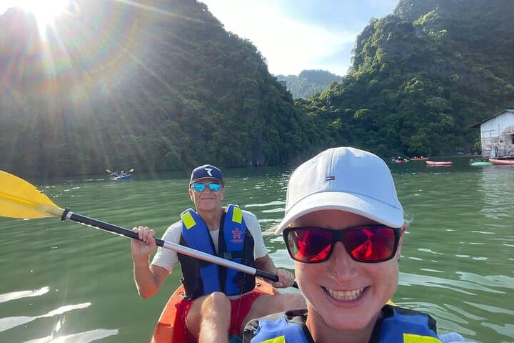 Mua Cave, Tam Coc & Ha Long Bay: 2-Day Northern Vietnam Express photo 5