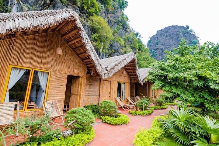 Mua Cave, Tam Coc & Ha Long Bay: 2-Day Northern Vietnam Express photo 6