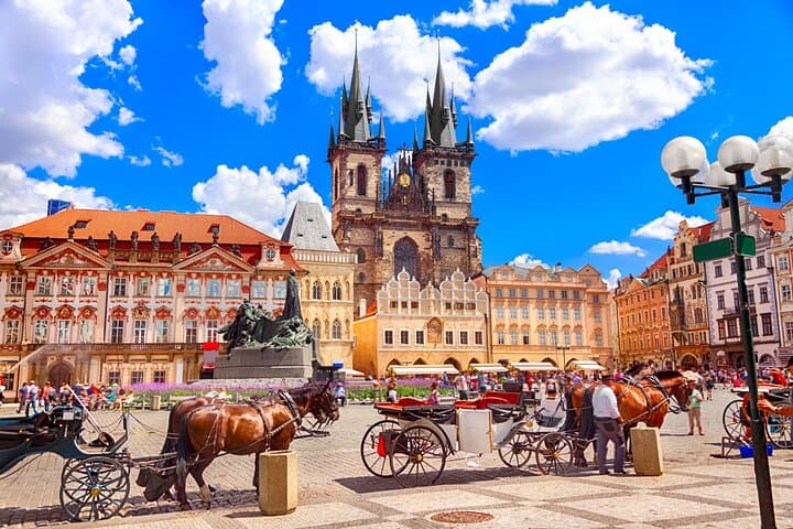 Family-Friendly Walking Tour of Prague Old Town & Prague Castle photo 3