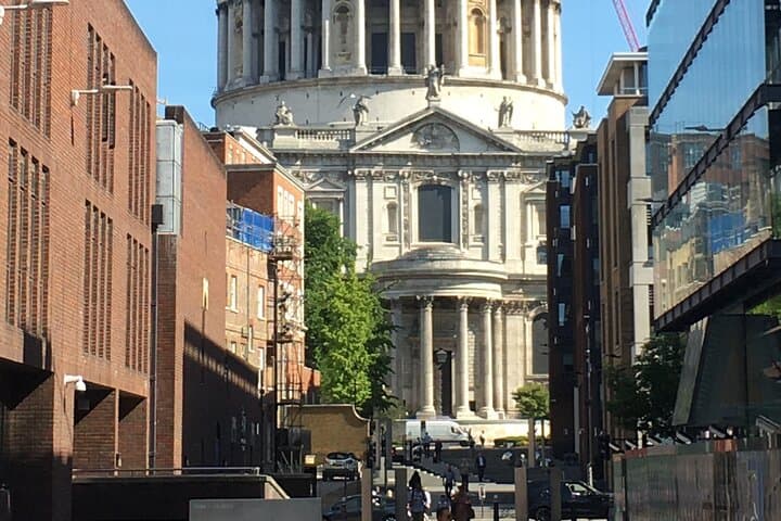 St Paul's to London Bridge: Half-Day River Thames Walking Tour with a Local Guide photo 5