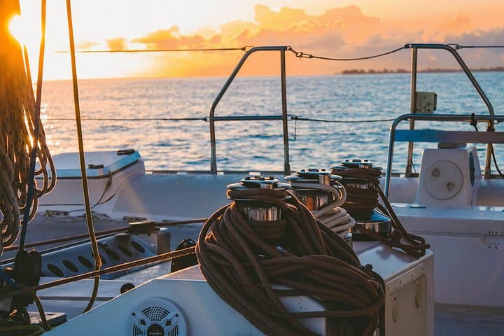 Sunset Catamaran Cruise in Valencia: Evening Sail aboard Mundo Marino photo 2