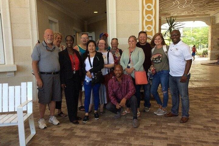 Authentic Bahamian Culture Experience in Nassau: Forts, Junkanoo & Local Flavors photo 1