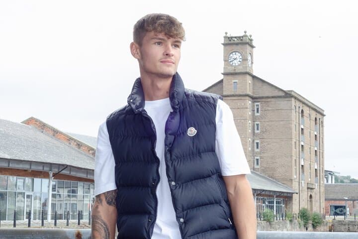 Original Dundee Photoshoot Tour — Capture Dundee's Waterfront, Landmarks & Local Character photo 6