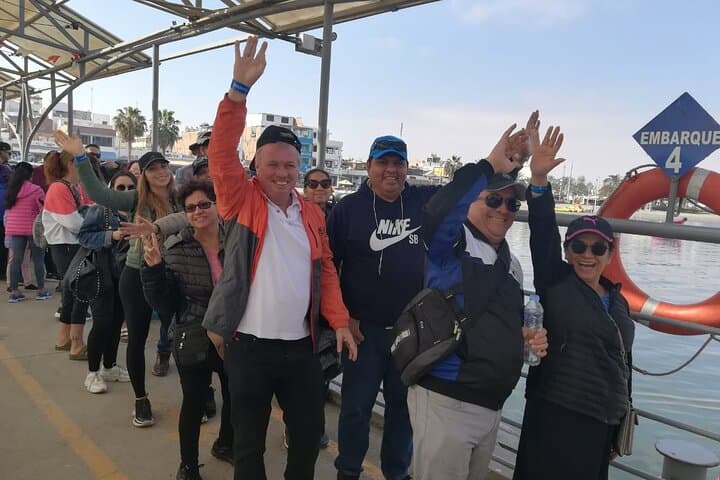 Full-Day Ballestas Islands, Paracas & Huacachina Oasis from Lima photo 3