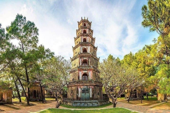 5-Day Central Vietnam Heritage Tour: Hue, Hoi An & Da Nang Highlights photo 3