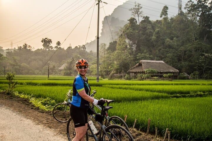 Countryside Bicycle & Sunset Wooden Boat Tour from Hoi An