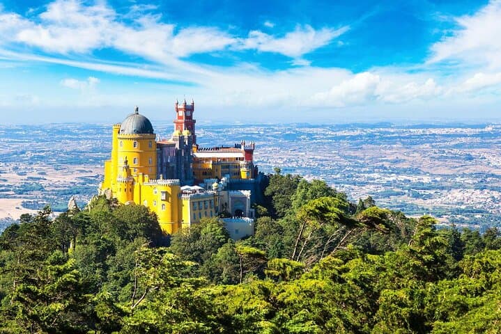 Sintra, Cascais & Cabo da Roca: Full-Day Coastal Castles Tour from Lisbon