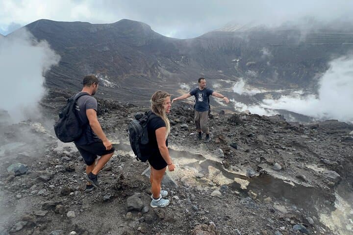 La Soufrière Volcano Hike — St Vincent Summit Trail Guide photo 2