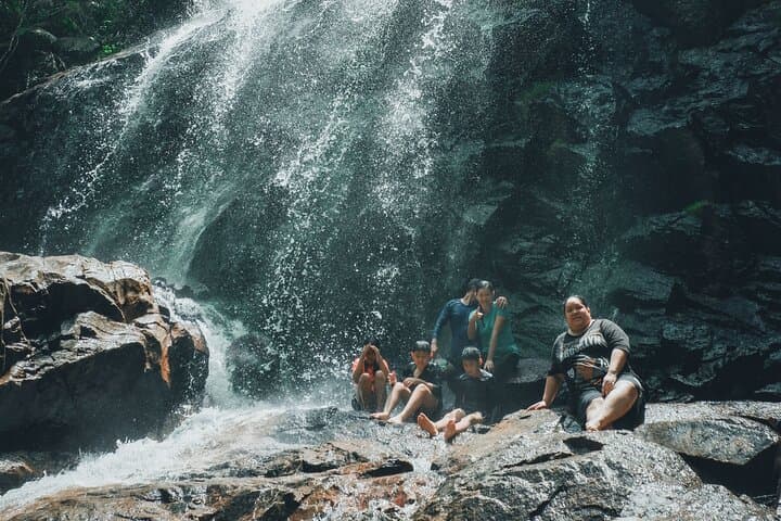 Secluded waterfall adventure near Kuala Lumpur: two-level jungle falls photo 3