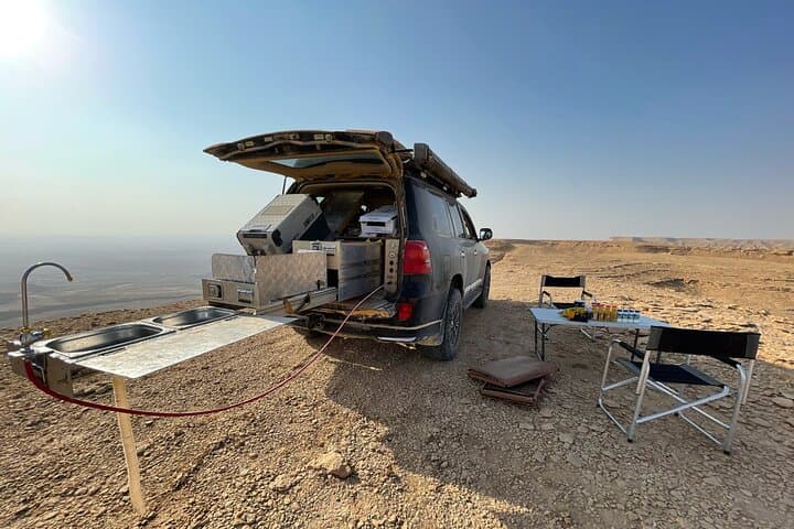 Edge of the World 4x4 Sunset Tour from Riyadh photo 3