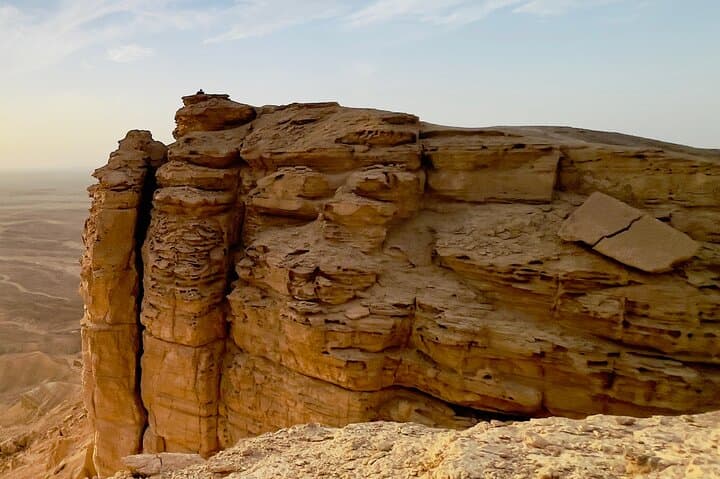 Edge of the World 4x4 Sunset Tour from Riyadh photo 4