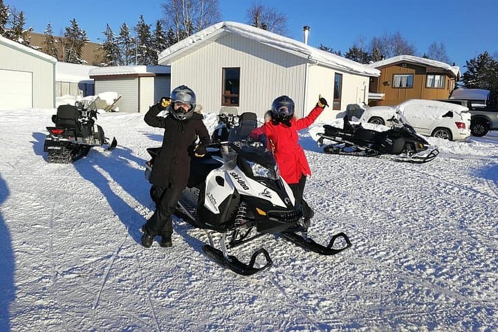 Explore Yellowknife’s Winter Trails on a Thrilling Snowmobile Tour photo 5