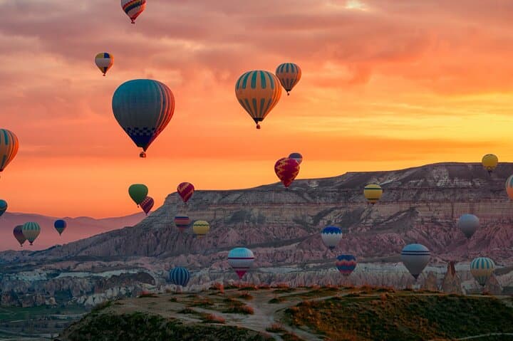 Cappadocia Sunrise Hot Air Balloon Watching Tour: Best Viewing Spots & Practical Tips photo 5
