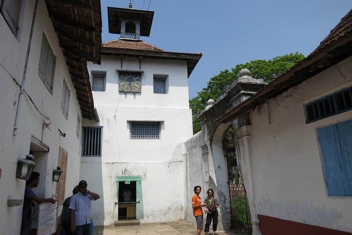 Fort Kochi Walking & Backwater Tours — Chinese Nets, Synagogue and Village Cruise photo 4
