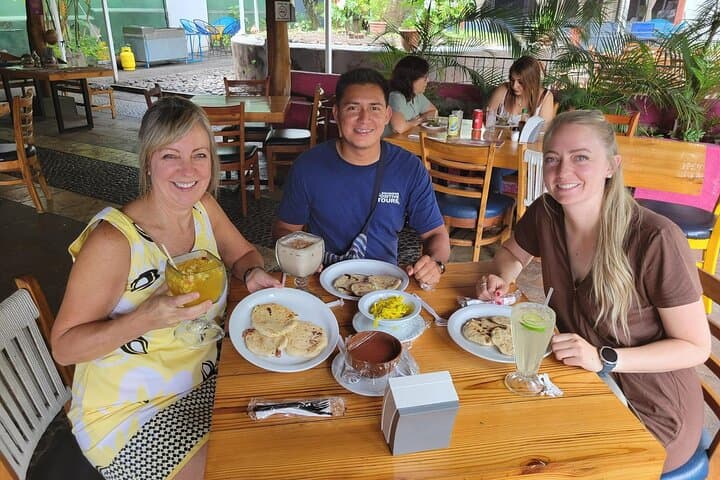 San Salvador Half-Day: Historic Center & Boquerón Volcano Park Tour photo 6